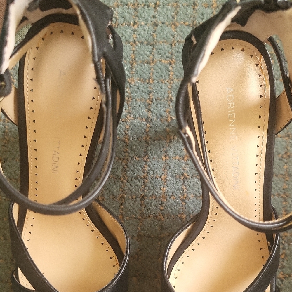 Adrienne Vittadini Black Strappy Heels - Picture 3 of 6
